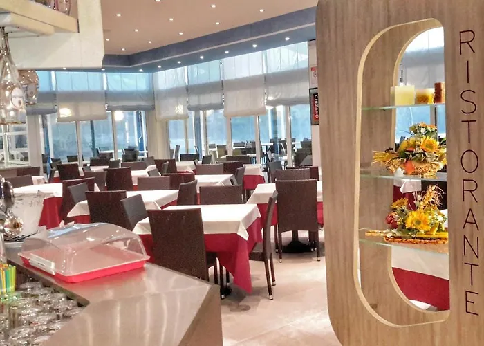 Alla Terrazza فندق 3*